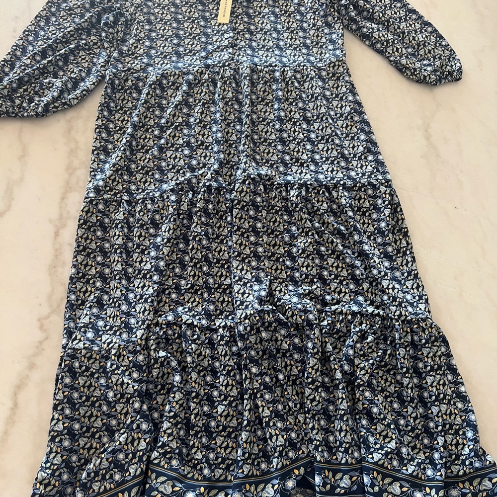 Women dress